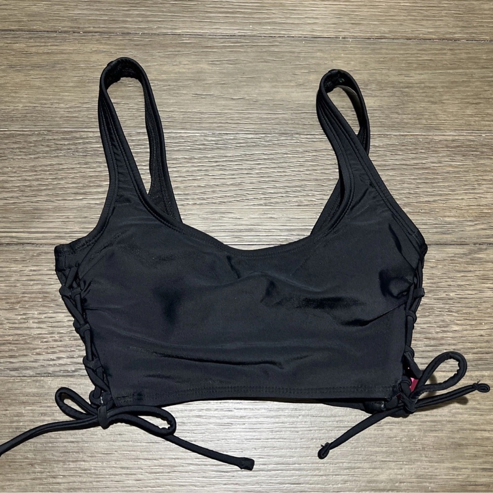 Women's Bikini Top Black Padded Wireless Pullover Swimsuit Size XSmall 00